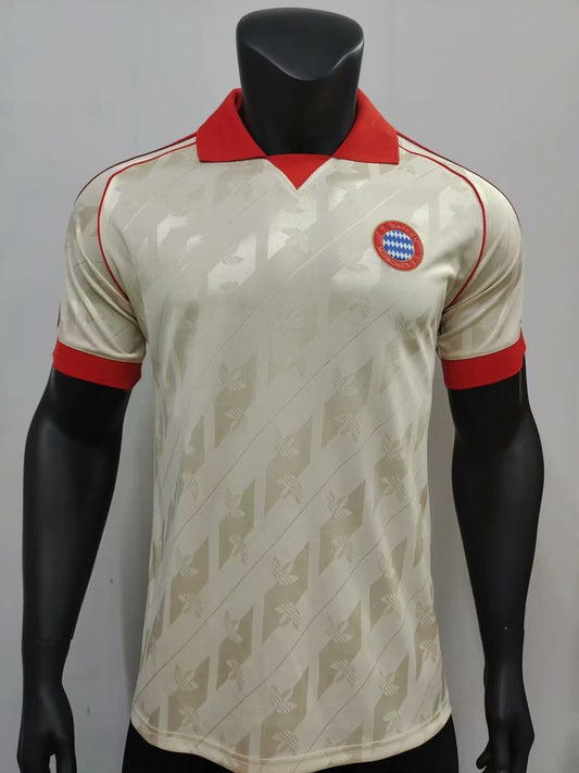 Bayern München New Polo Neck Polokragen Tshirt