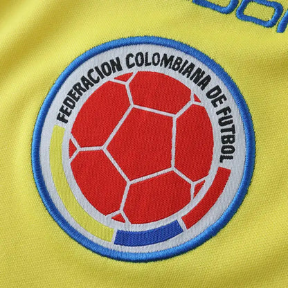 Colombia 2001 Season Home Field Yellow Retro Jersey Trikot Soccer Shirt
