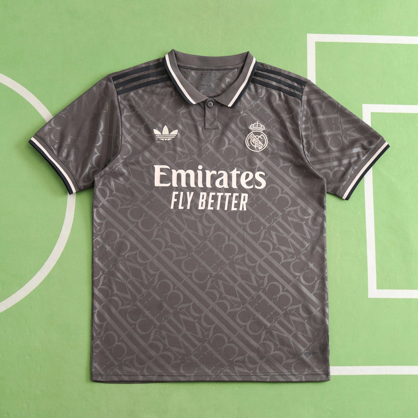 Real Madrid 2025 New Season Retro Style Special Edition Jersey Trikot Maillot