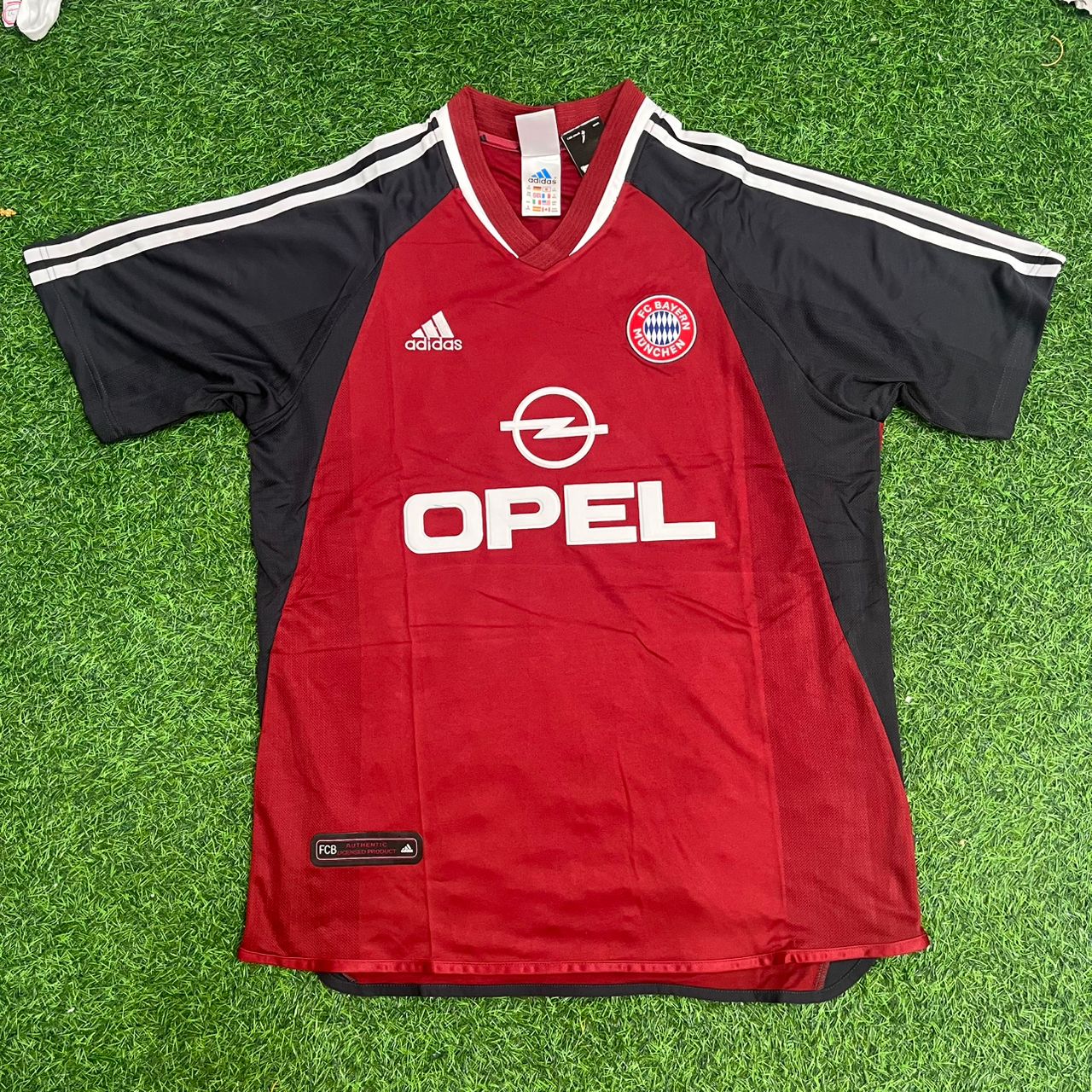 Bixente Lizarazu Bayern Munich 2001/2002 Red Retro Football Jersey