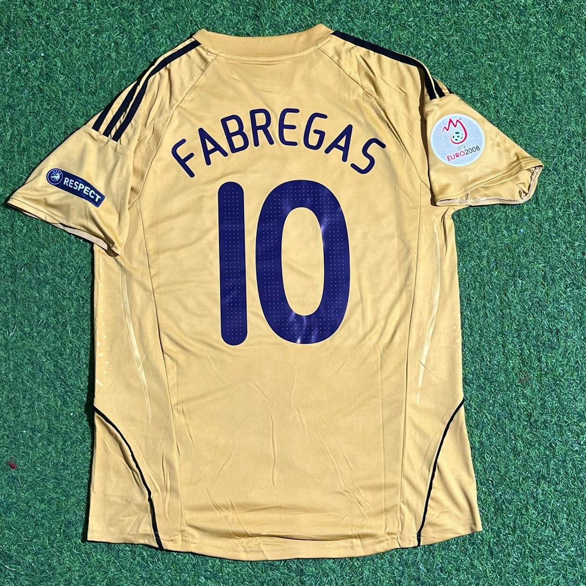 Cesc Fabregas 10- Spain EURO 2008 Retro Football Jersey