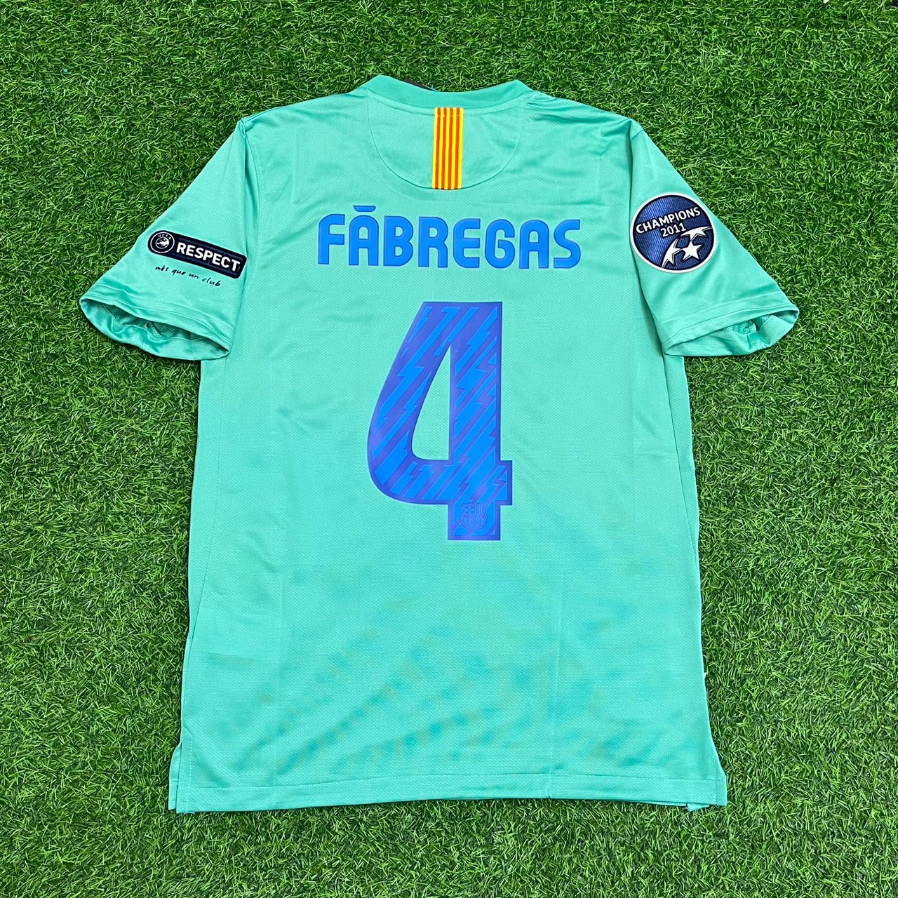 Cesc Fabregas Barcelona 2011 Away Retro Football Jersey Kit