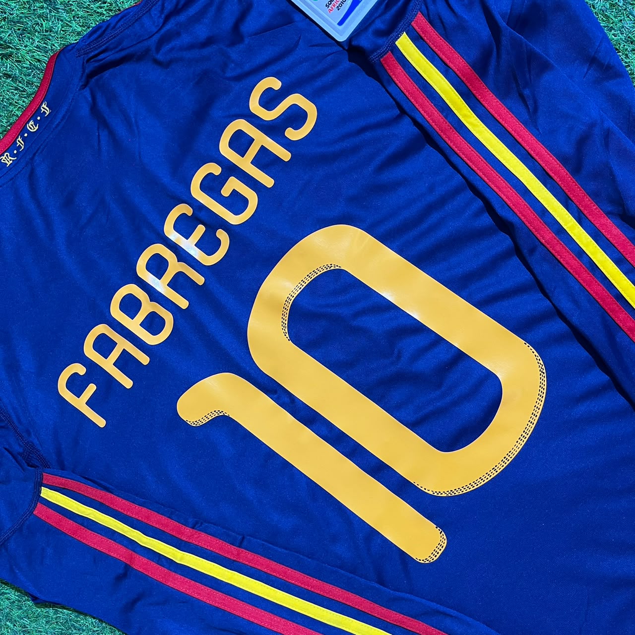 Cesc Fabregas - Spain 2010 World Cup Final Retro Jersey Trikot