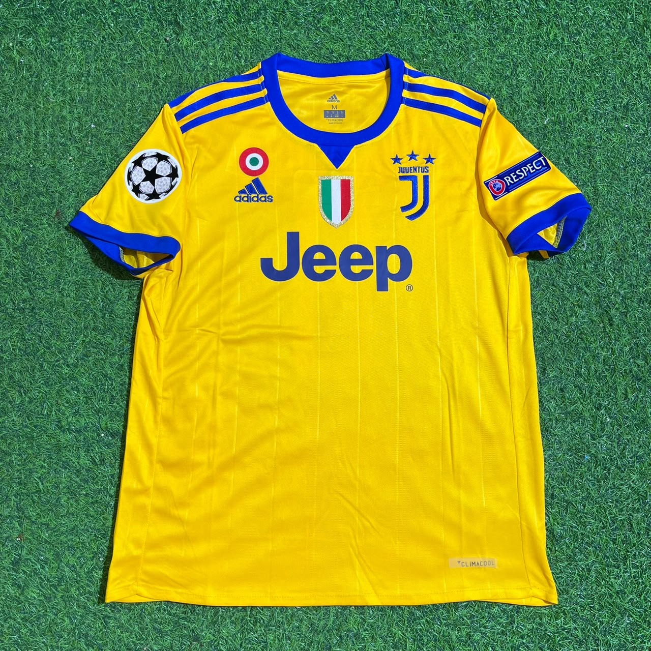 Claudio Marchisio Juventus 2017-2018 Yellow Retro Football Jersey