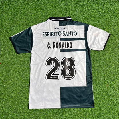 Cristiano Ronaldo Sporting CP 2002/2003 Debut Retro Football Jersey