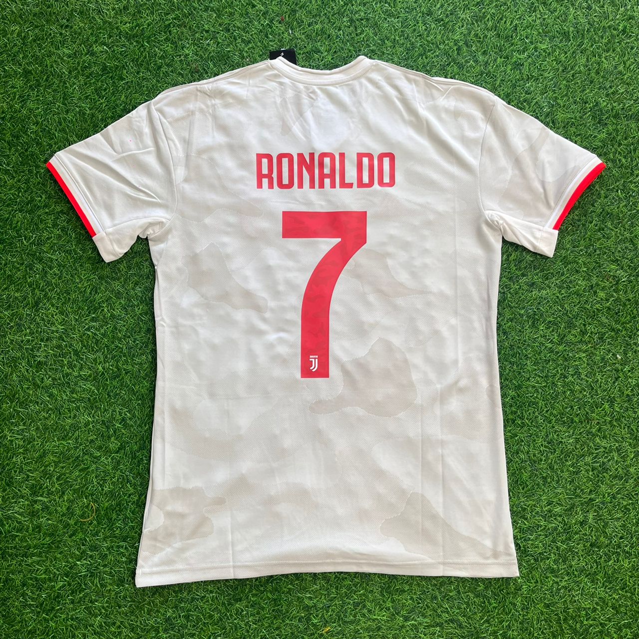 Cristiano Ronaldo Juventus 2019–2020 White Retro Football Jersey Kit