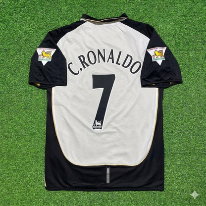 Cristiano Ronaldo #7 Manchester United 2001-2002 Reversible Retro Jersey