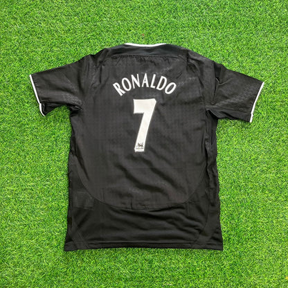 Cristiano Ronaldo Manchester United 2003 2004 Retro Black Jersey Trikot
