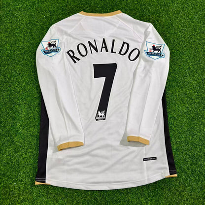 Cristiano Ronaldo #7 Manchester United 2006-2007 White Retro Long Sleeve Football Jersey