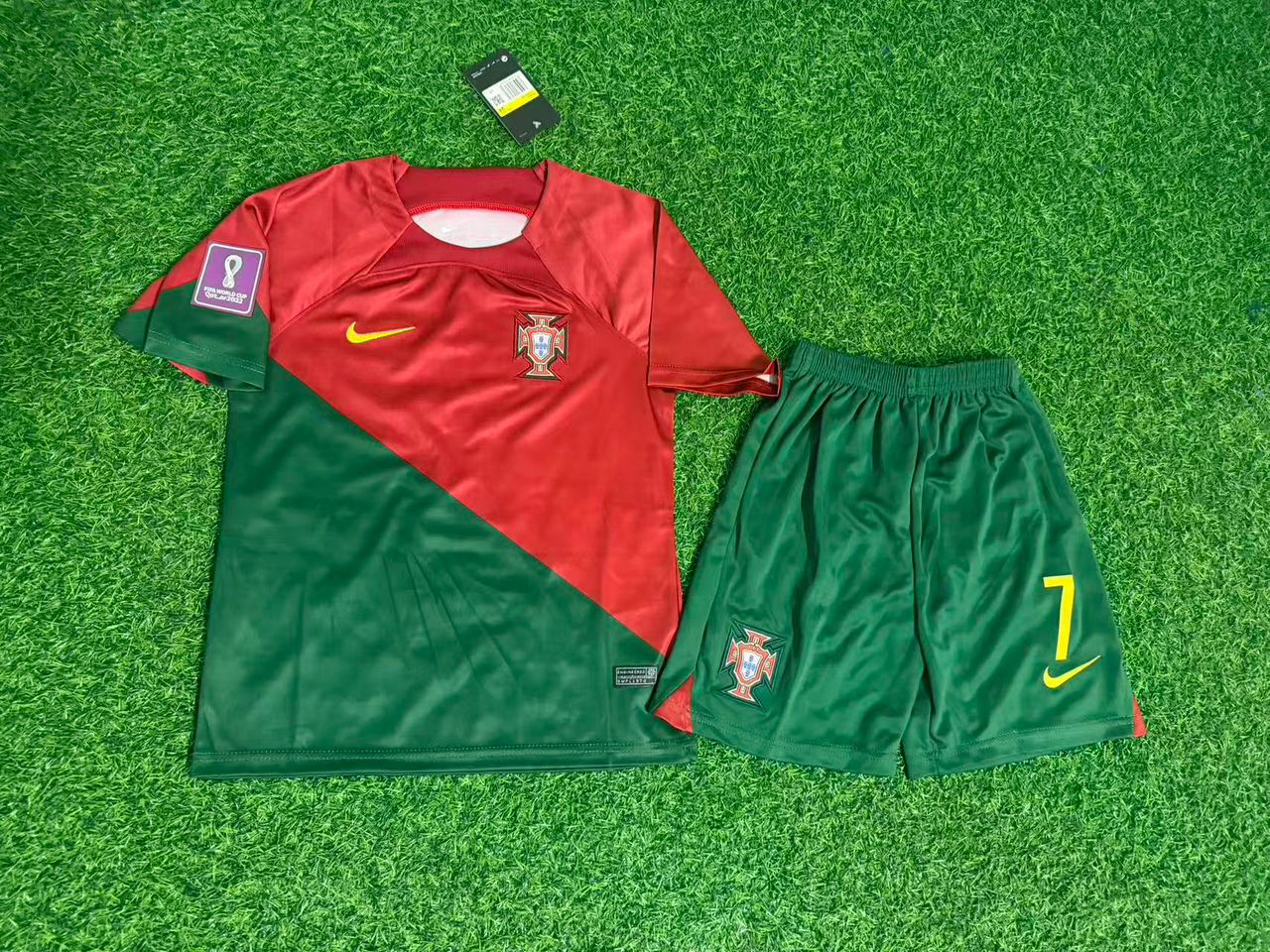 Cristiano Ronaldo Portugal 2022 World Cup Home Football Jersey Kit