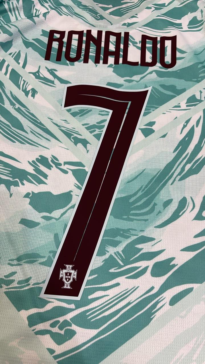 Cristiano Ronaldo Portugal 2026 World Cup Away Special Legacy Patch Long Sleeve Football Jersey