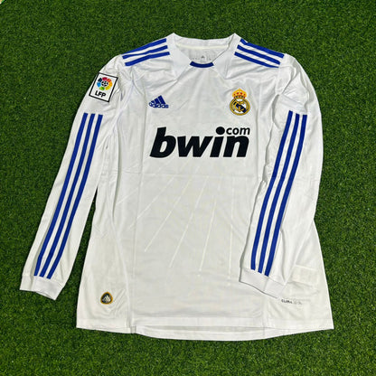 Cristiano Ronaldo Real Madrid 2010-2011 Home Long Sleeve Retro Football Jersey