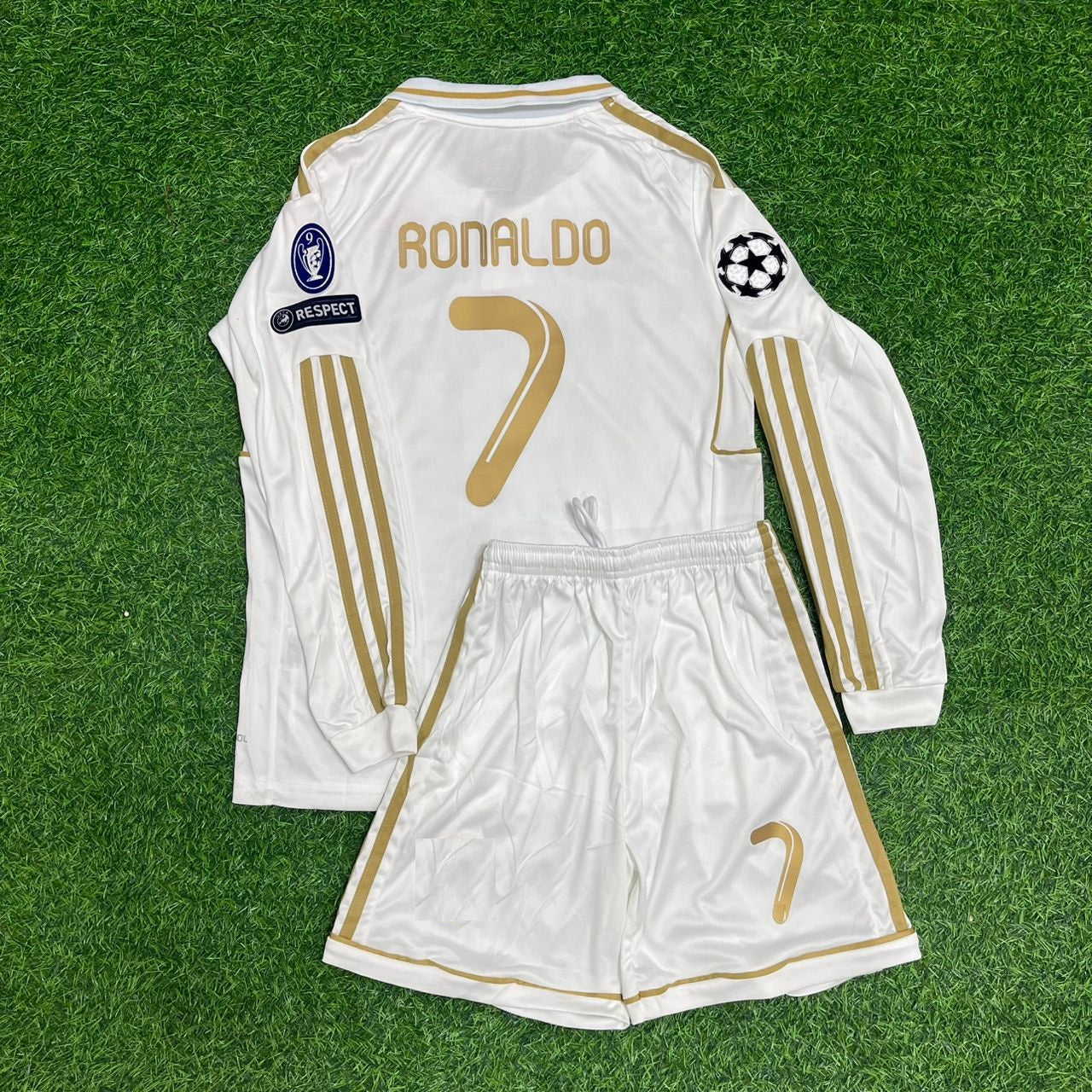 Cristiano Ronaldo Real Madrid 2011–2012 White Retro Kids Football Jersey Kit