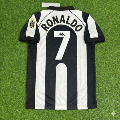 Cristiano Ronaldo 7 - Juventus Home Retro Kit Jersey Maillot Trikot Soccer Shirt
