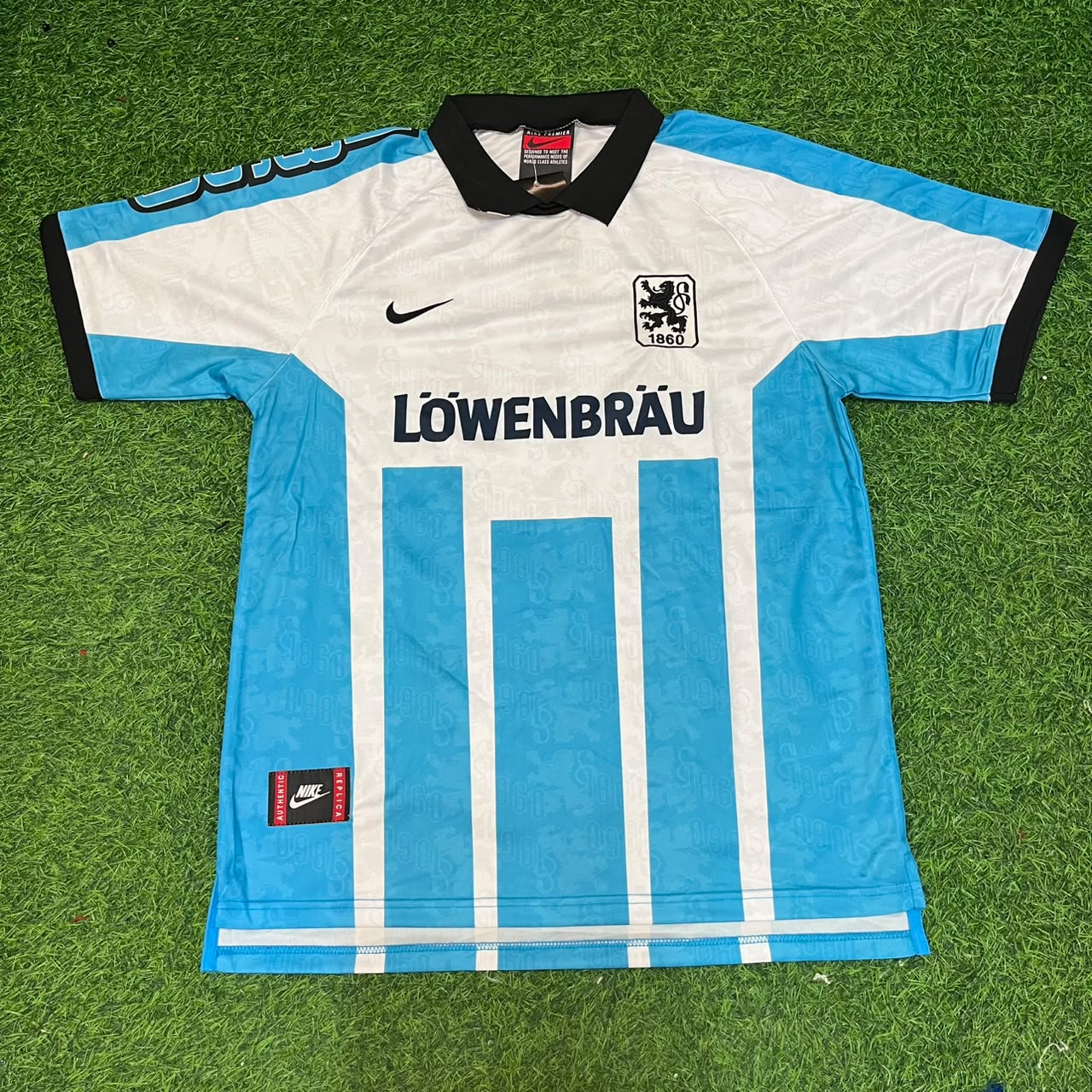 Daniel Borimirov 1860 Munich Retro Football Jersey Kit