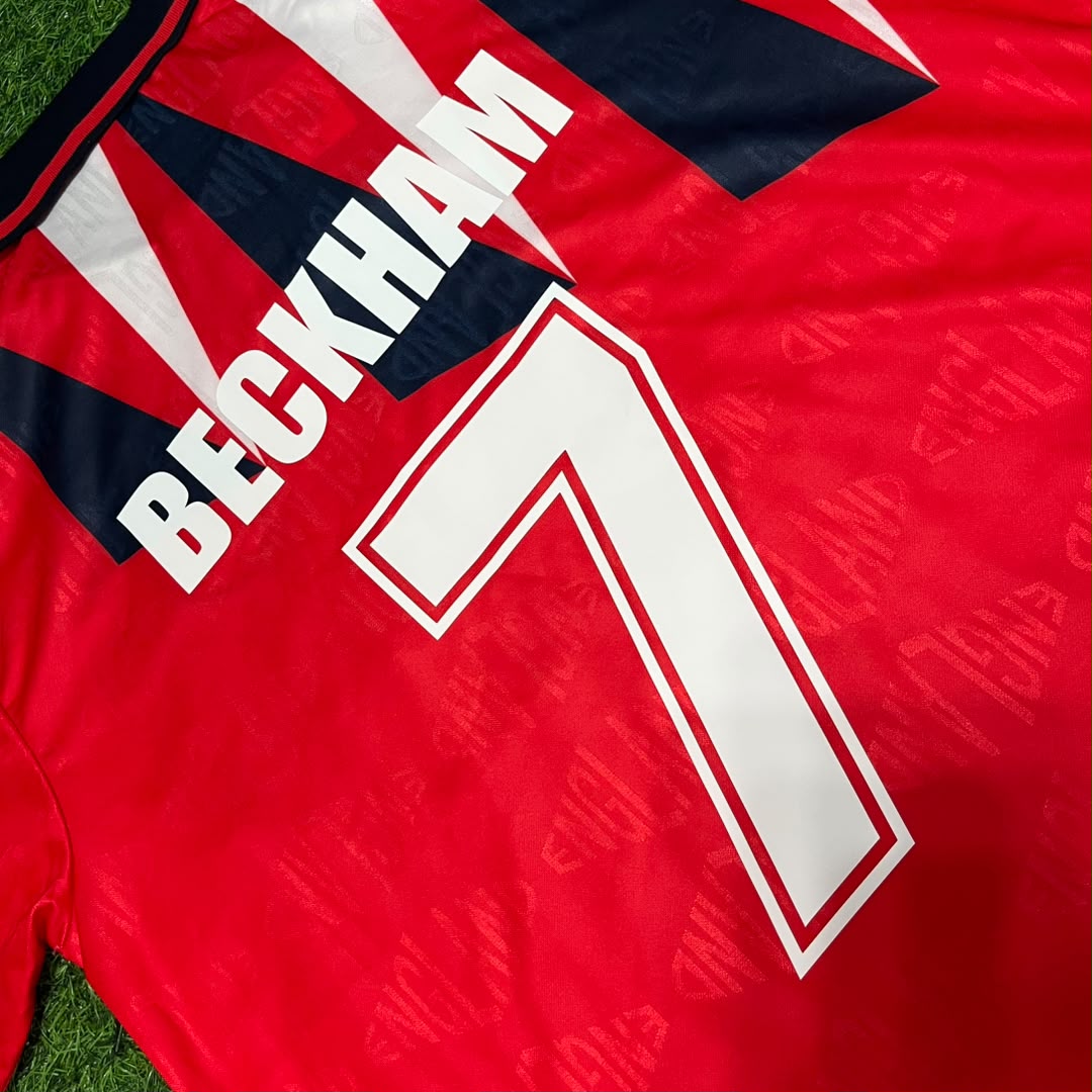 David Beckham England Red Retro Football Jersey