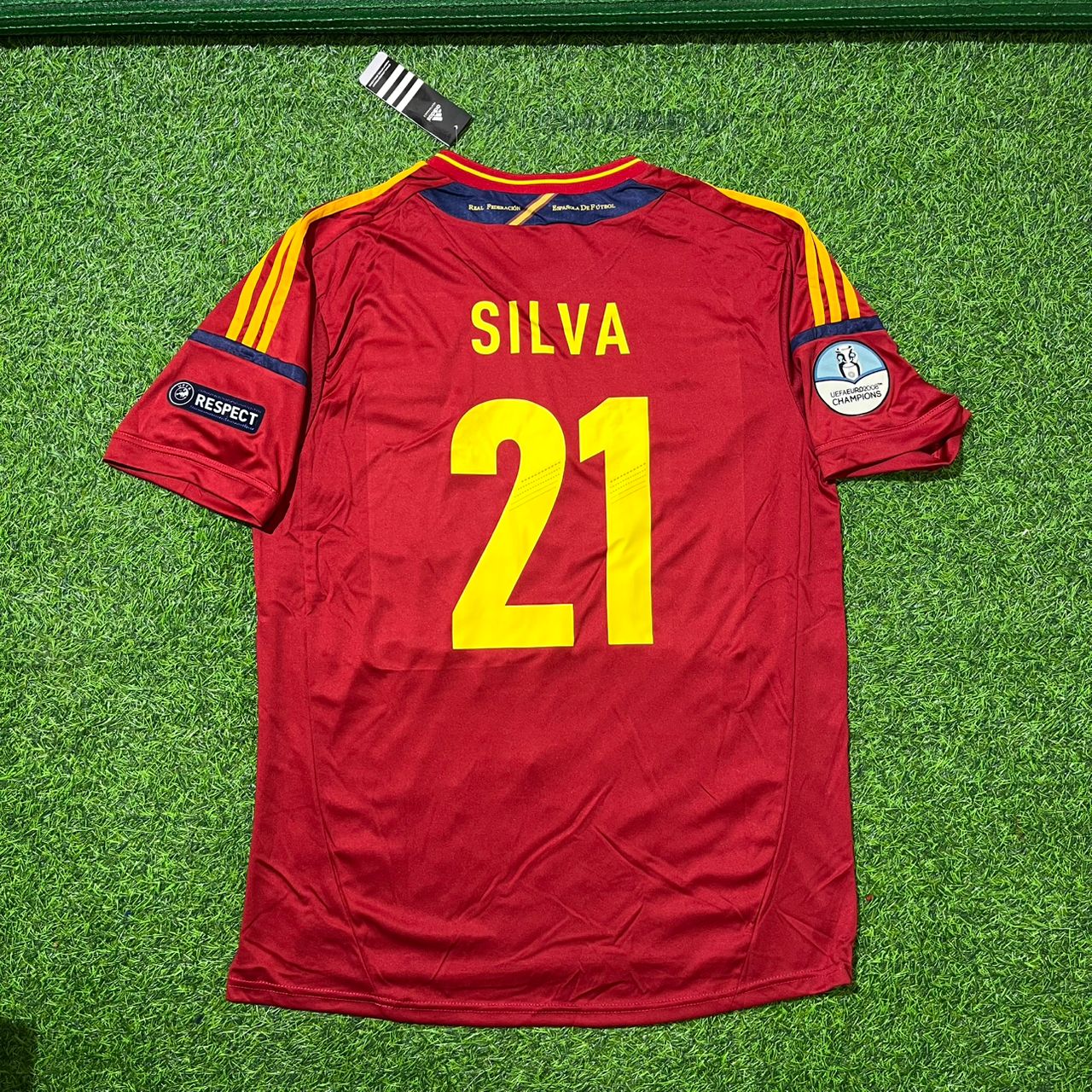 David Silva Spain EURO 2012 Final Retro Football Jersey Kit