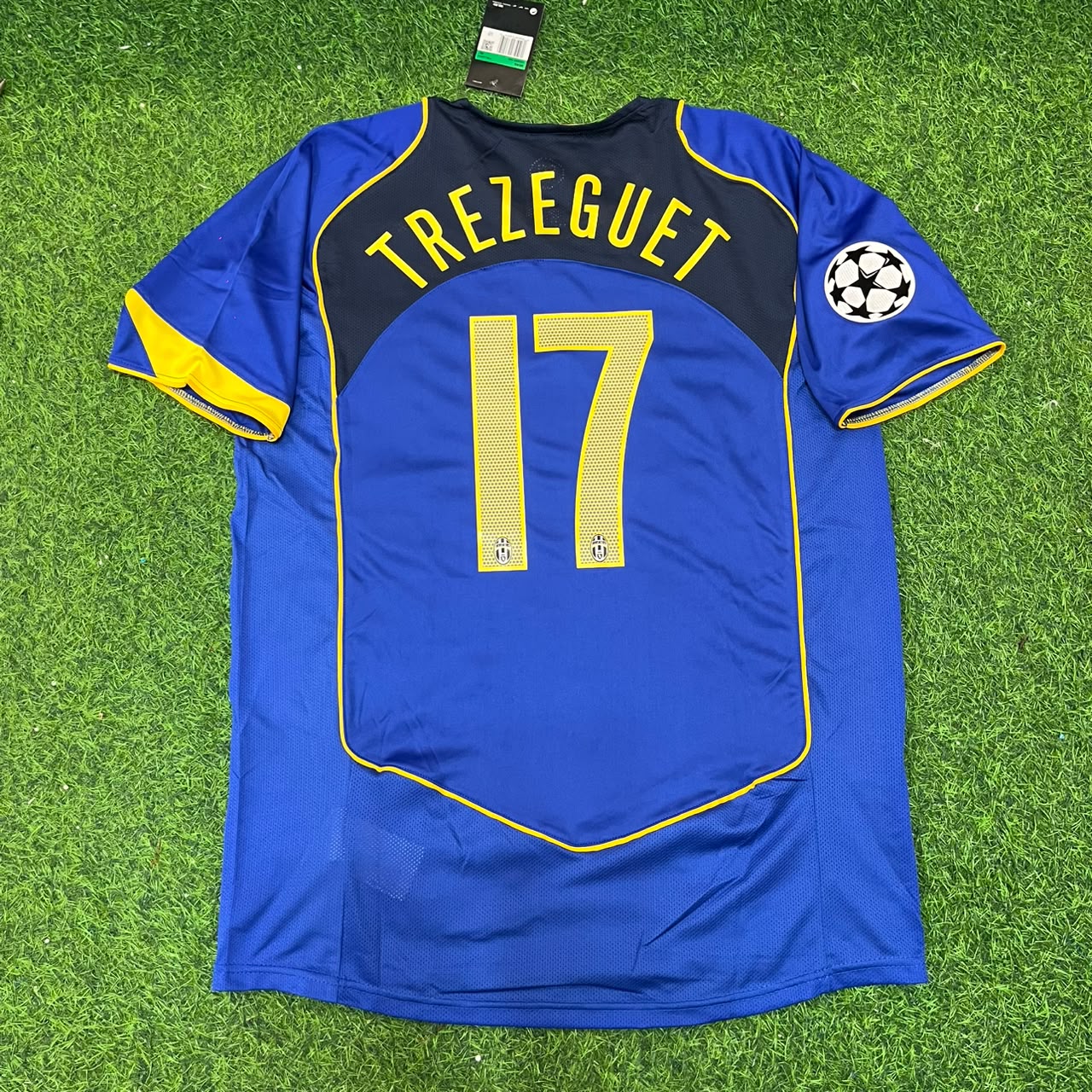 David Trezeguet Juventus 2004-2005 Blaues Retro-Trikot | Kit | Trikot | Maillot Fußballtrikot