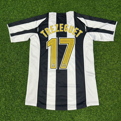 David Trezeguet #17 Juventus 2004-2005 Black White Home Retro Football Jersey