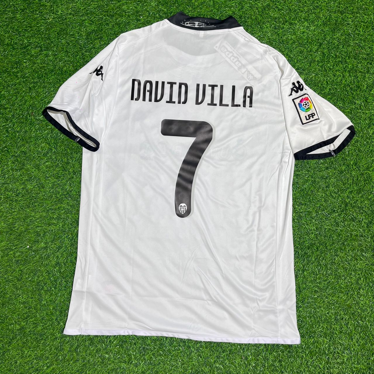 David Villa #7 Valencia 2009-2010 Home Retro Football Jersey