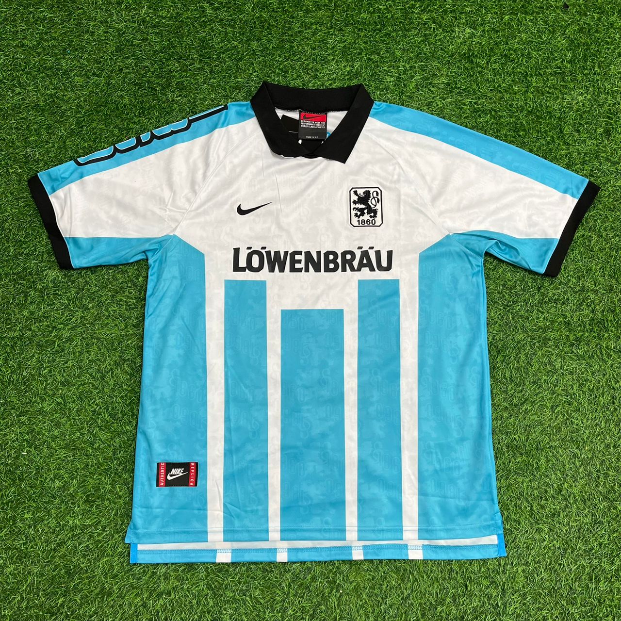 Davor Suker 1860 Munich Retro Football Jersey Kit