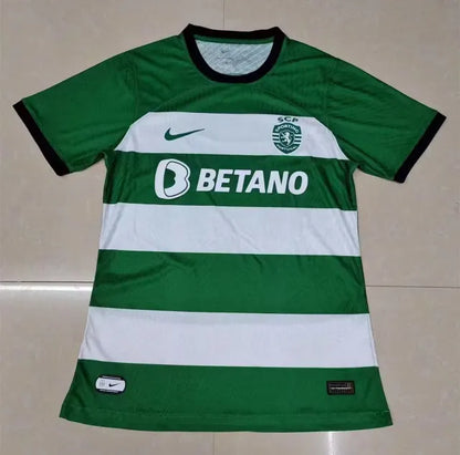 Grünes Fußball-Heimtrikot von Sporting Lissabon
