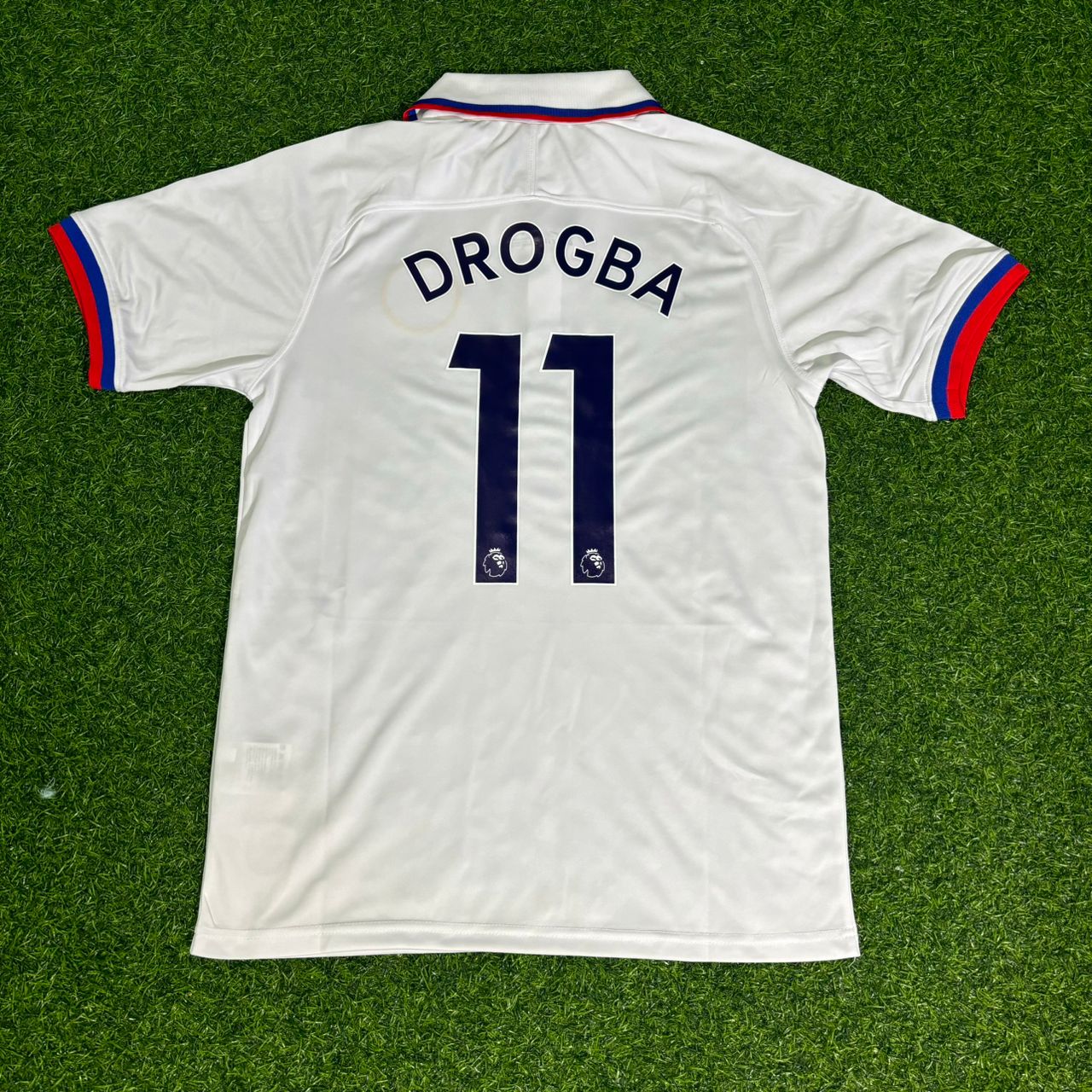 Didier Drogba Chelsea White Retro Football Jersey Kit
