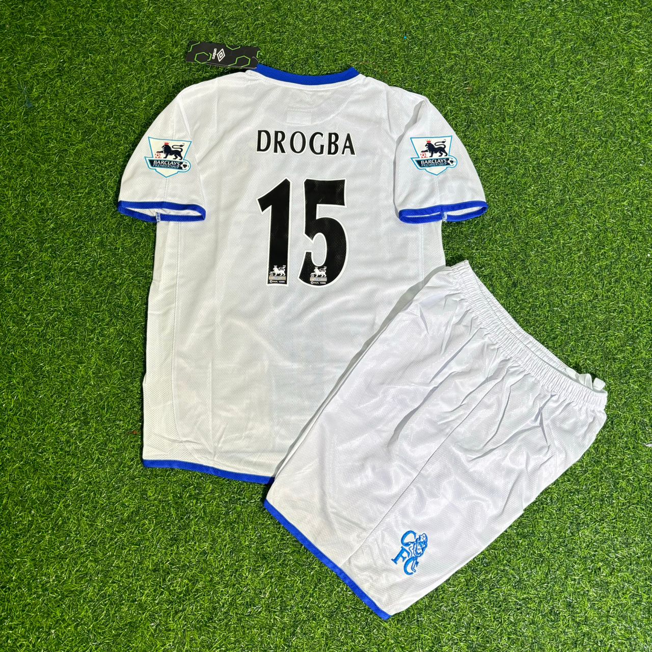 Didier Drogba Chelsea Away 2004/05 Retro Kids White Football Jersey