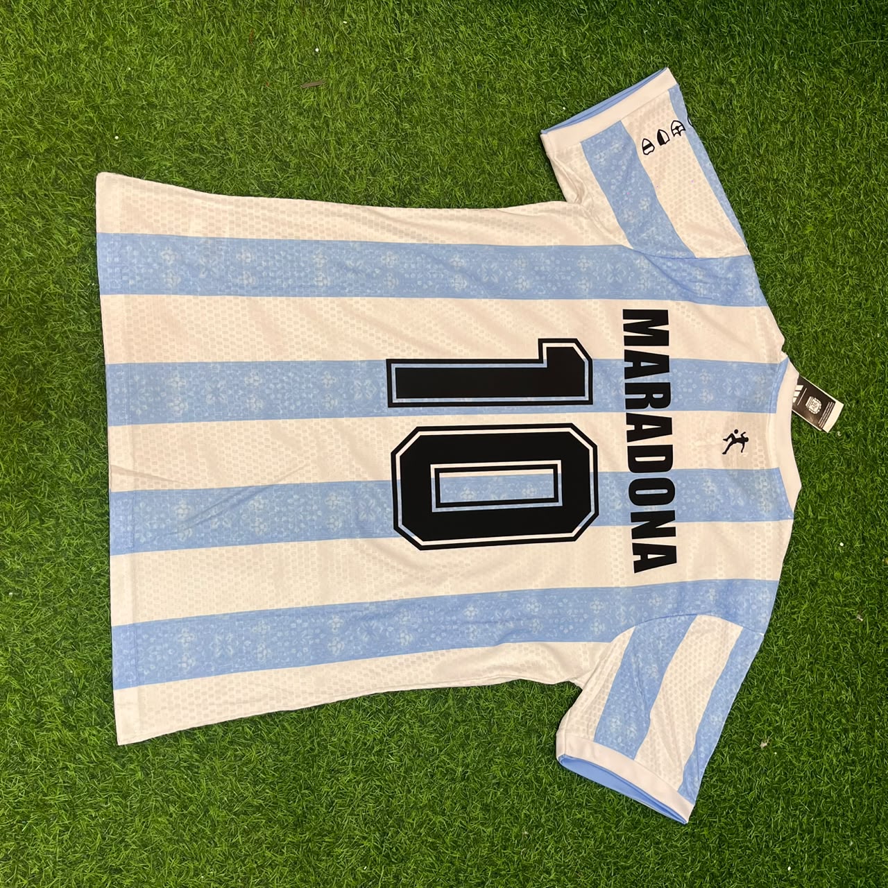 Diego Armando Maradona 10 - Argentina Legendary White Retro Kit Jersey Trikot Maillot Soccer Shirt