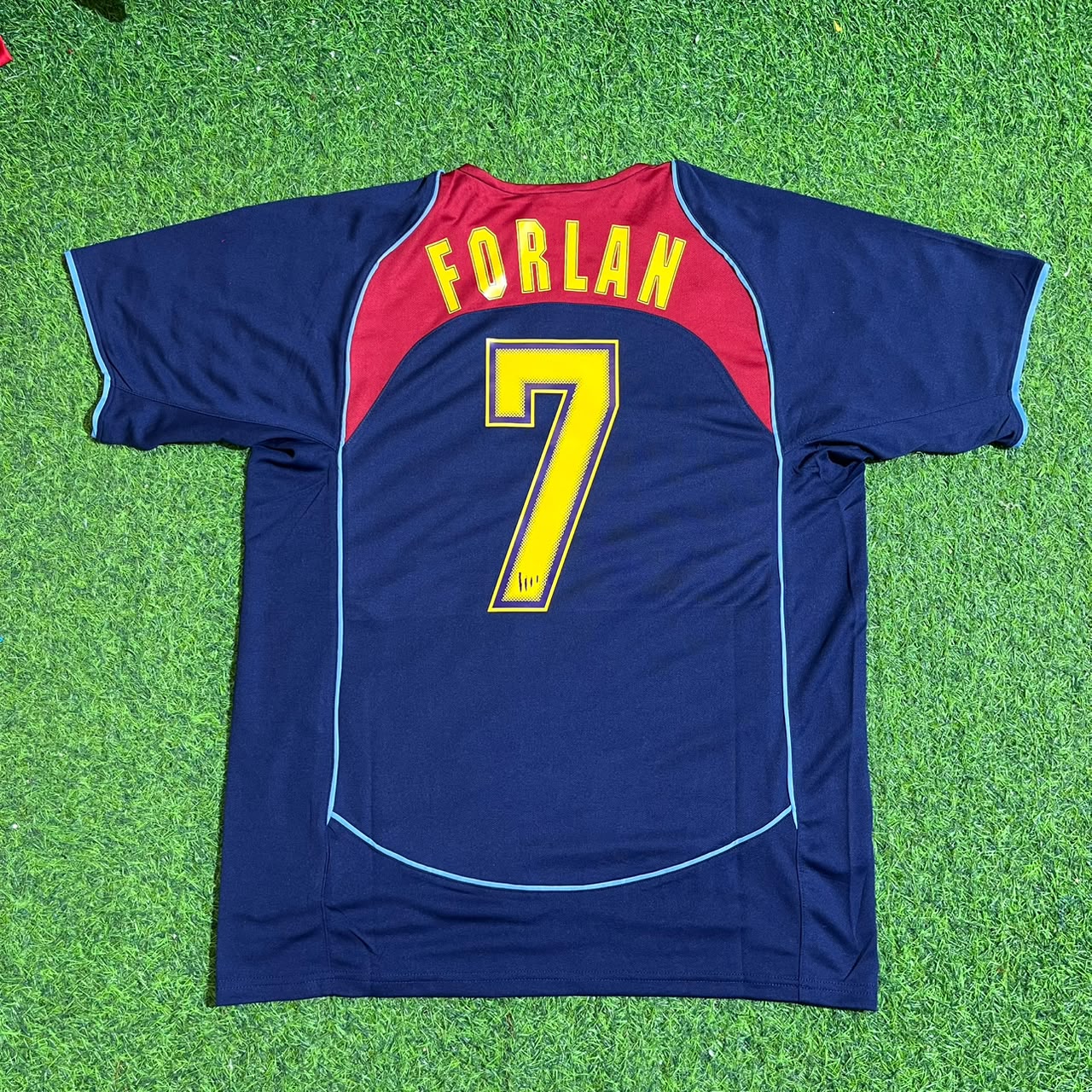 Diego Forlán #7 Atletico Madrid Black SpiderMan Retro Football Jersey