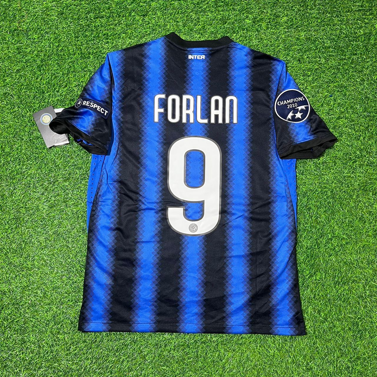 Diego Forlán Inter 2011/2012 Football Jersey