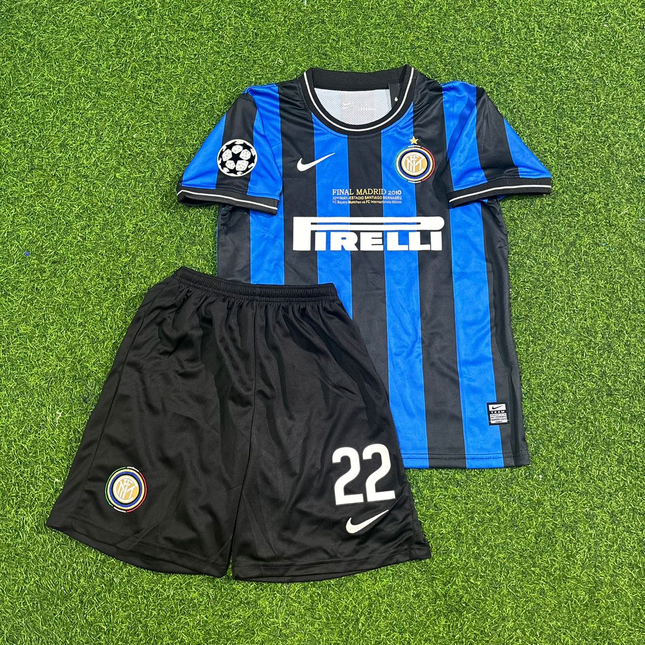 Diego Milito Inter Milan 2010 Champions League Final Kids Football Jersey