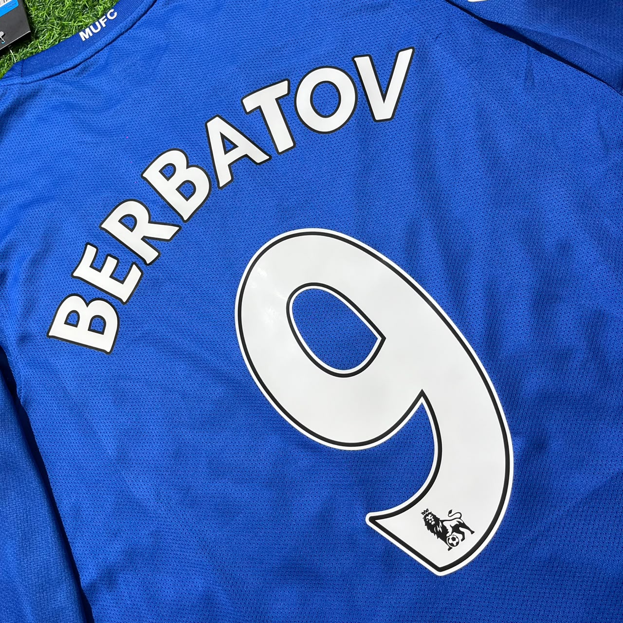 Dimitar Berbatov Manchester United 2008 Blue EPL Patch Retro Long Sleeve Football Jersey