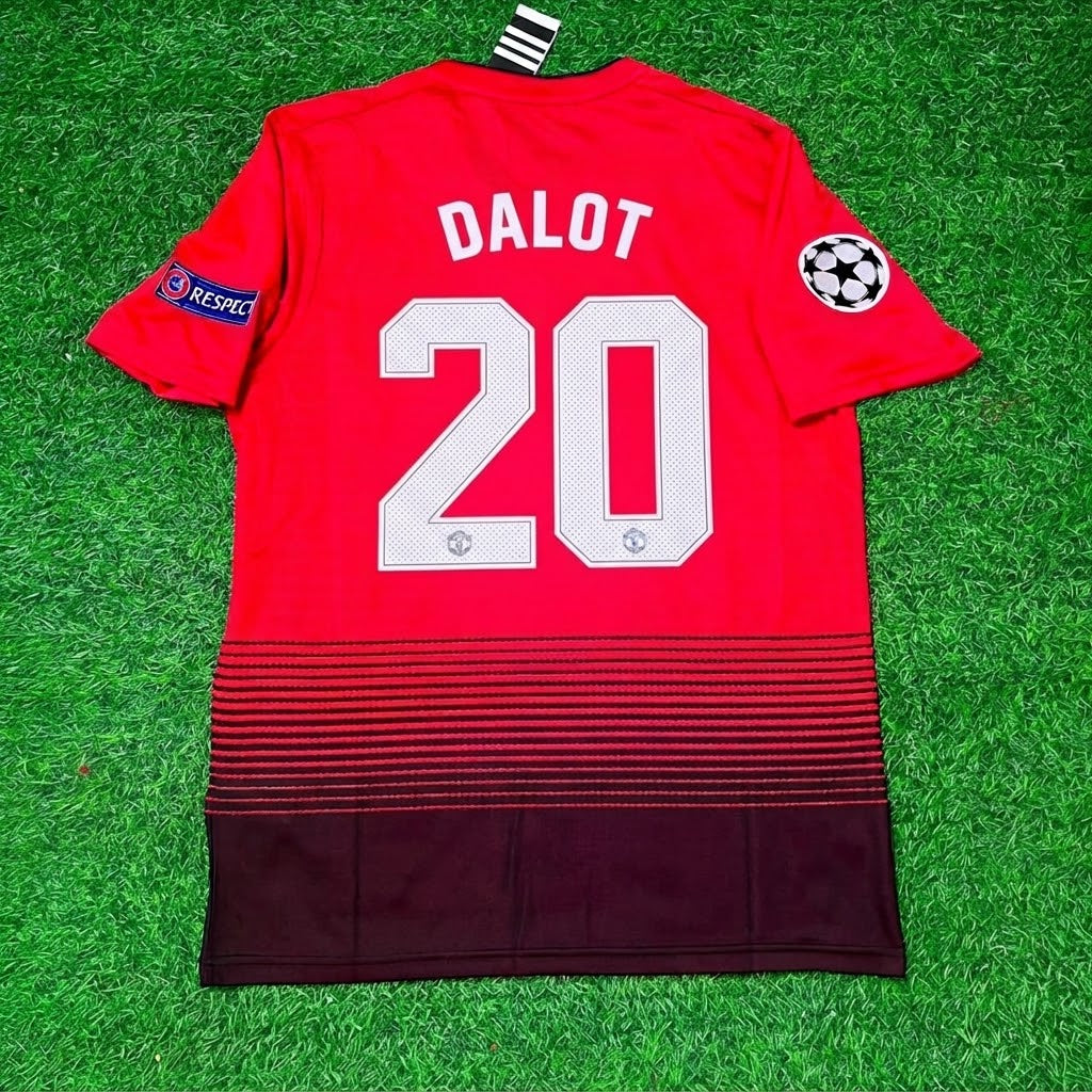 Diego Dalot #20 Manchester United 2018/2019 Season Home Red Retro Football Jersey