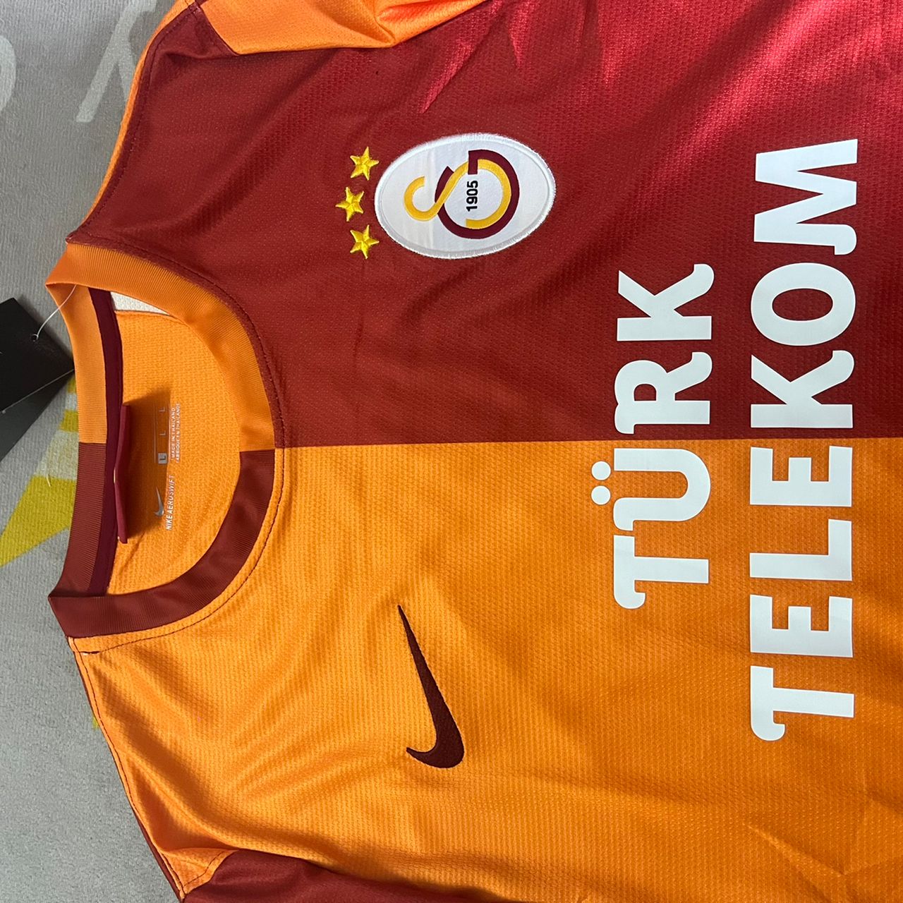 Maillot de foot Galatasaray Accueil Nike 2013/14- - - Passion for Sport Maillot de foot Galatasaray Accueil Nike 2013/14- - - Passion for Sport