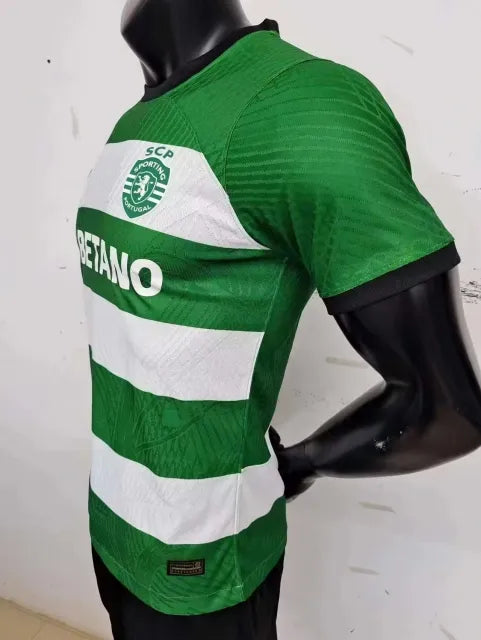 Grünes Fußball-Heimtrikot von Sporting Lissabon
