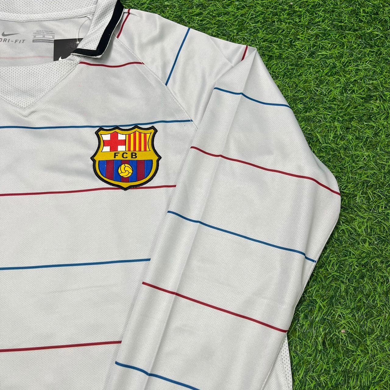 Edgar Davids #3 Barcelona 2003 2004 Away Long Sleeve Retro Football Jersey Kit