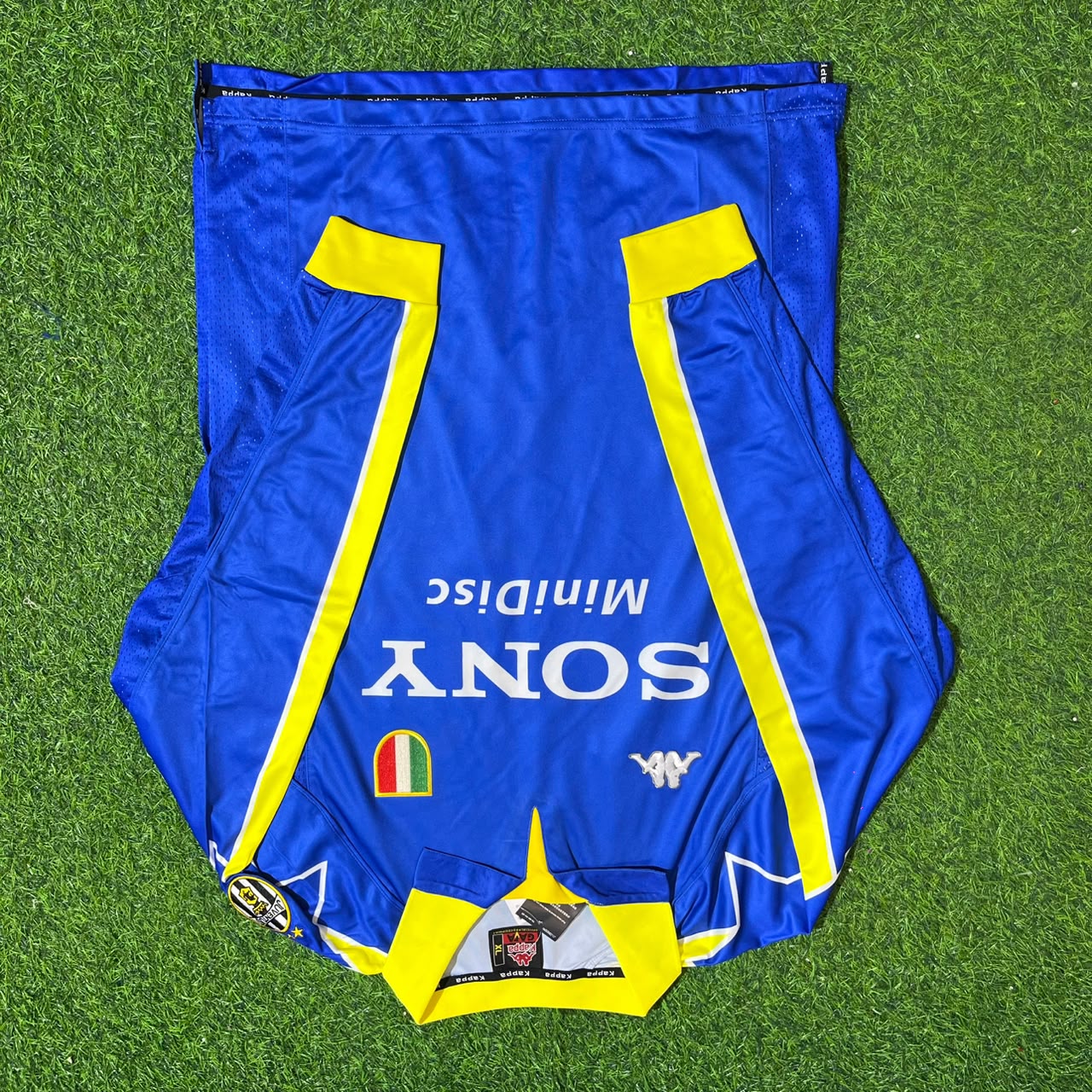 Edgar Davids Juventus 1997–1998 Long Sleeve Retro Football Jersey Kit