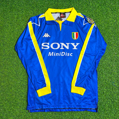 Edgar Davids Juventus 1997–1998 Long Sleeve Retro Football Jersey Kit