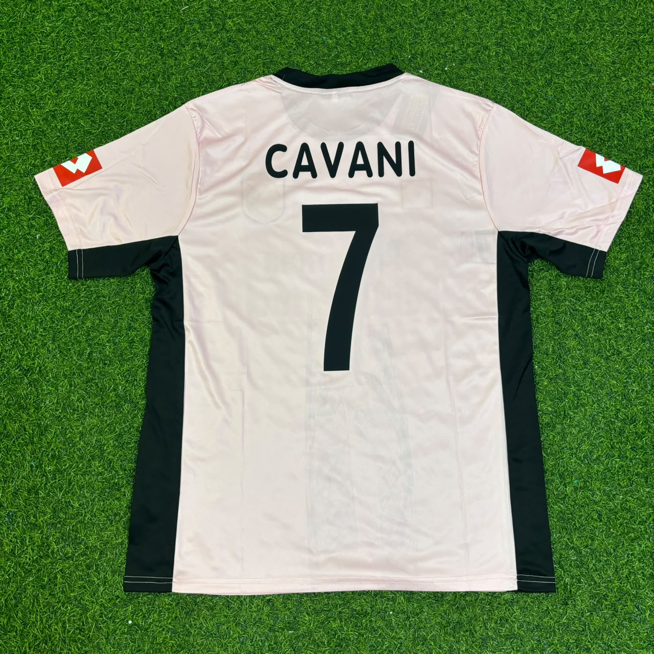 Edinson Cavani Palermo FC Pink Retro Football Jersey Trikot Maillot