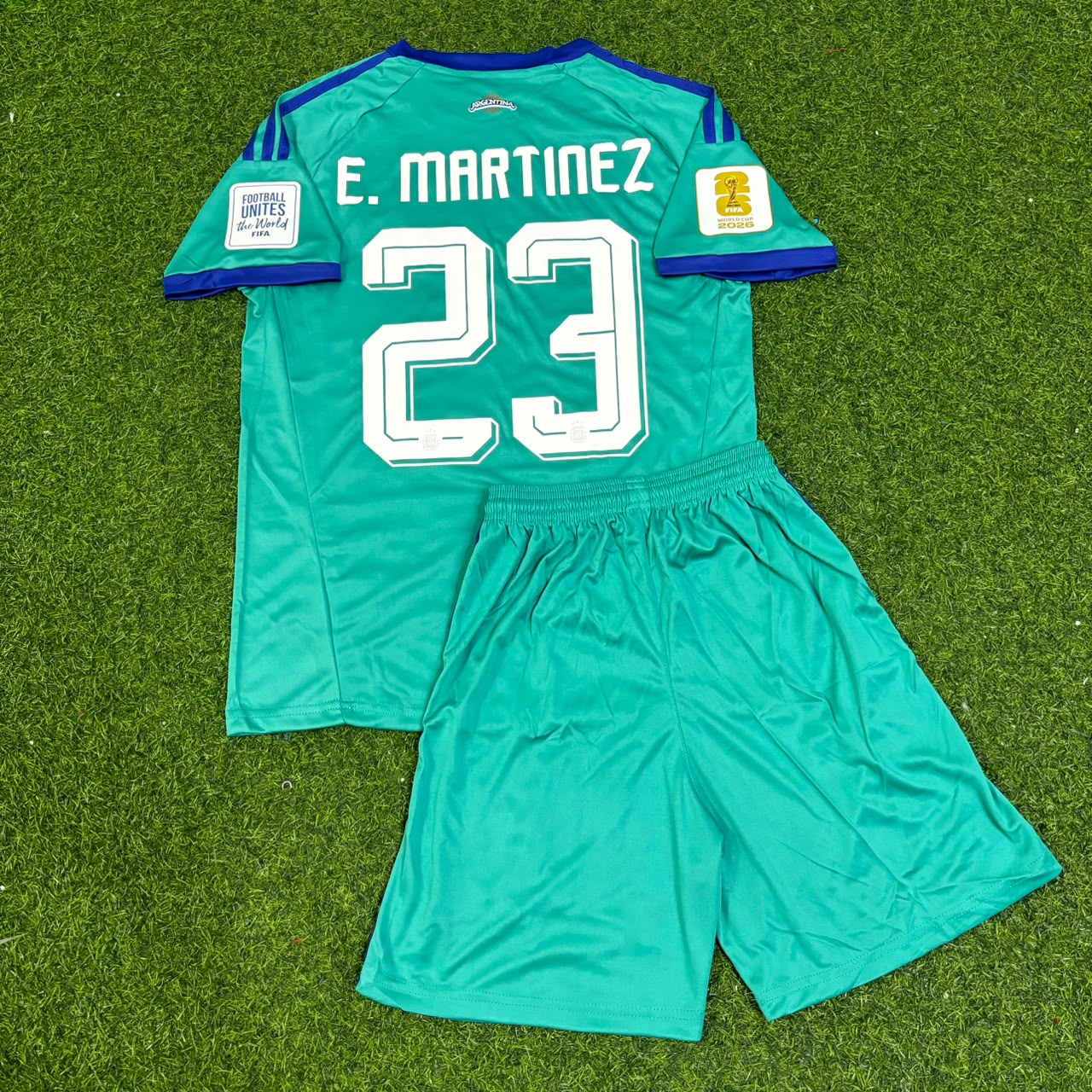 Emiliano Martinez Argentina Goalkeeper 2026 World Cup Kids Football Jersey Kit