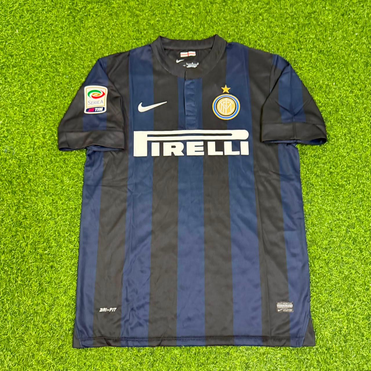 Esteban Cambiasso Inter Milan 2013–2014 Home Retro Football Jersey Kit