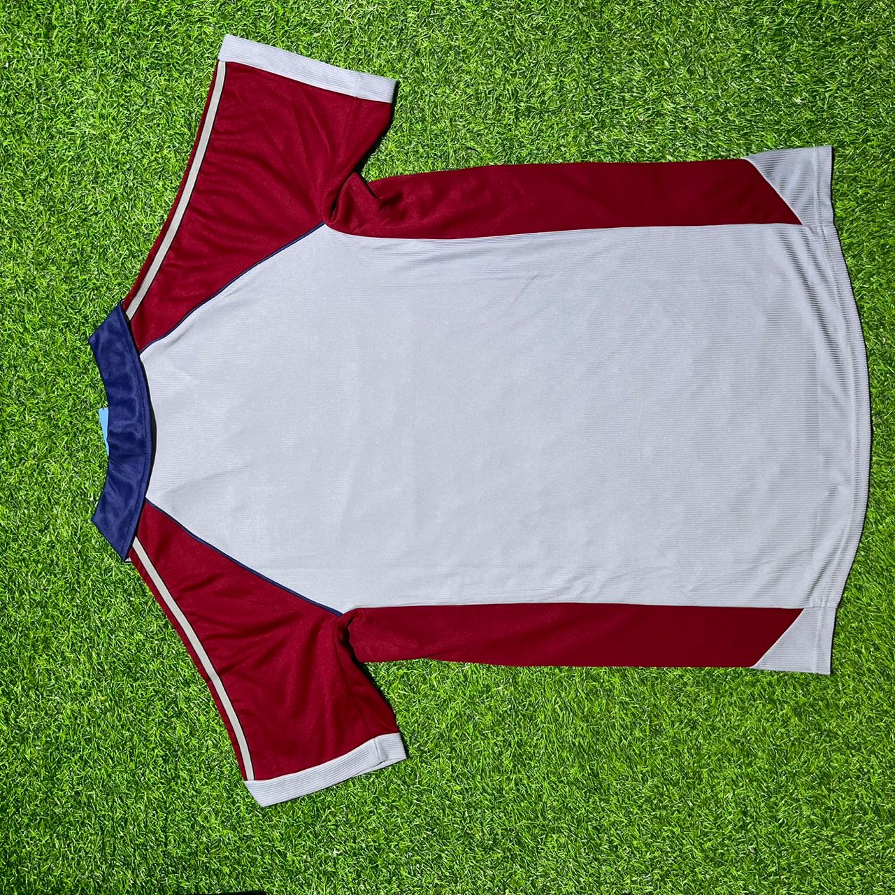 FC Bayern München 1998/99 Saison Grau Auswärts Retro Trikot