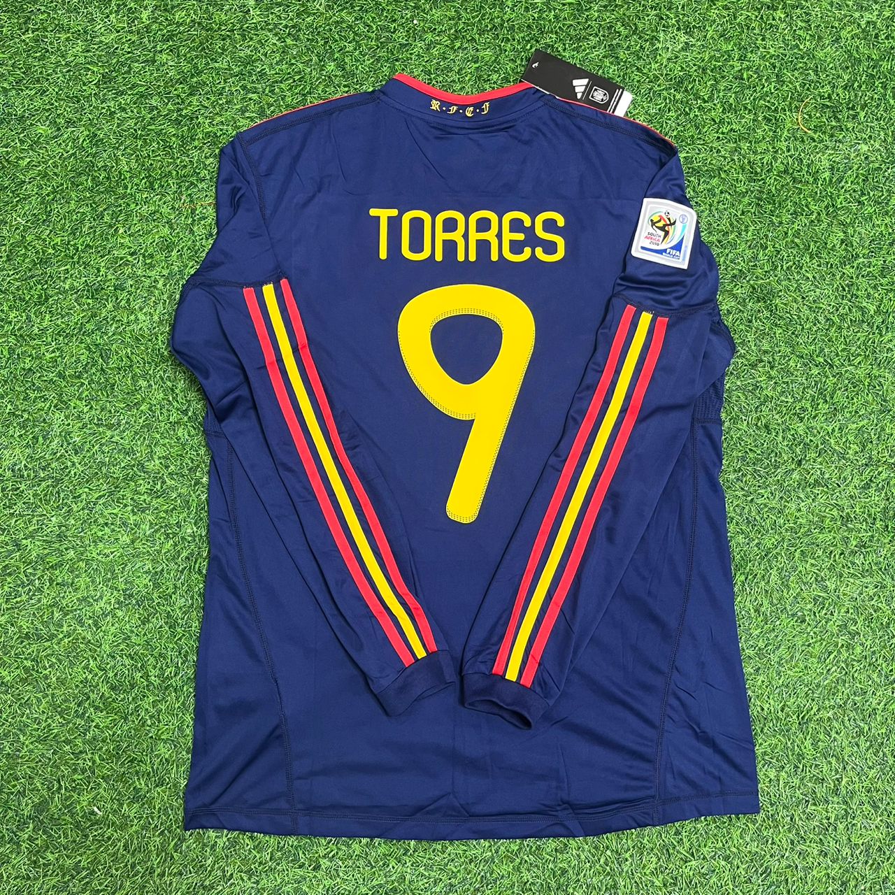 Fernando Torres 9 - Spain 2010 World Cup Final Retro Jersey Trikot