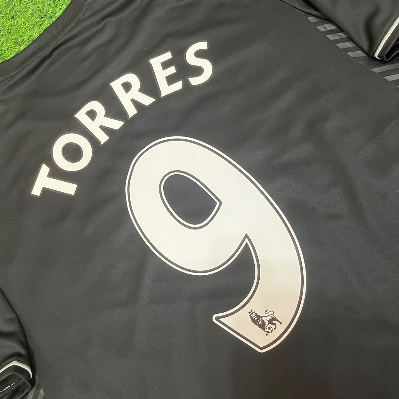 Fernando Torres Chelsea 2013-14 Black Retro Football Jersey Kit