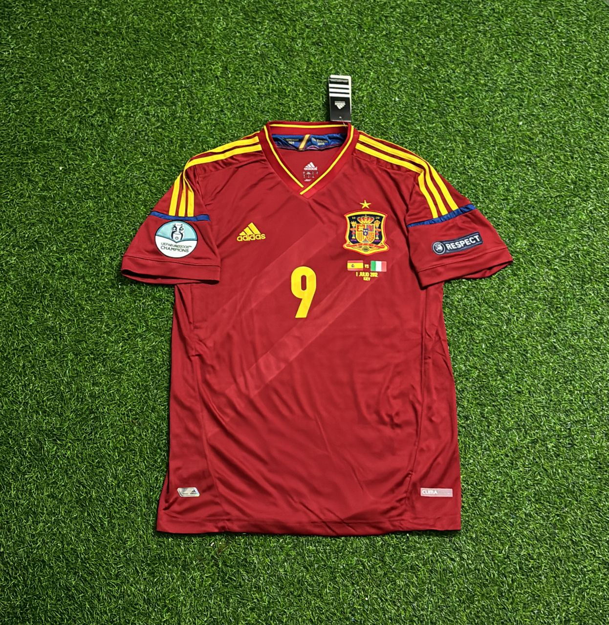 Fernando Torres Spain EURO 2012 Final Retro Football Jersey Kit