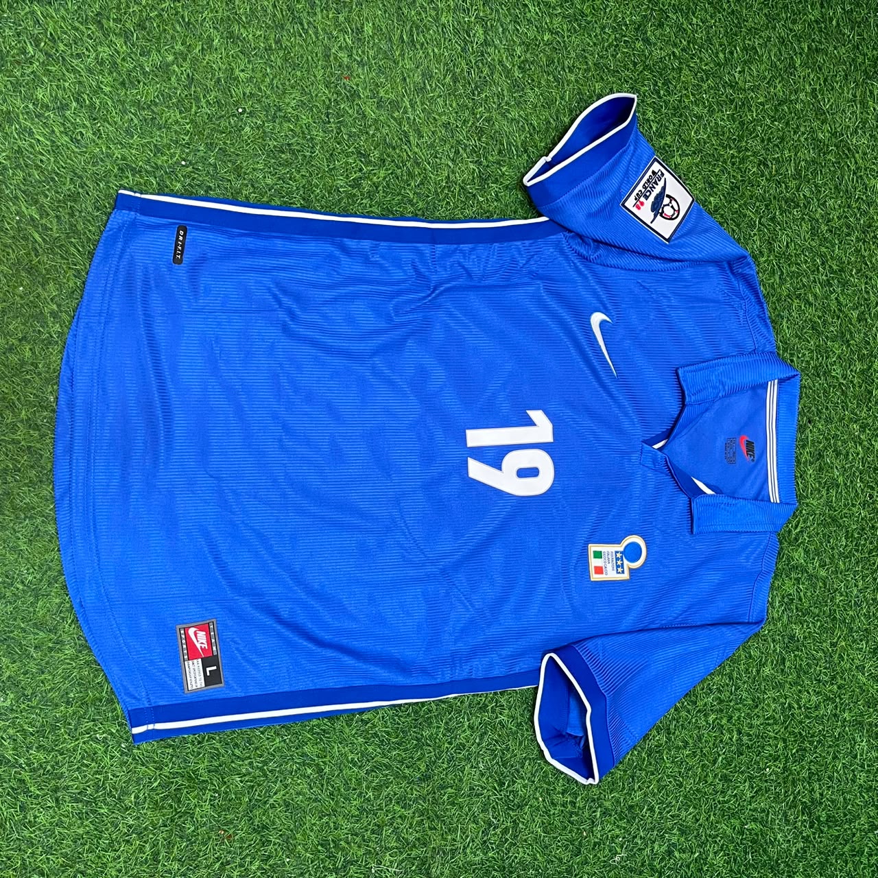 Filippo Inzaghi Italy 1998 World Cup Home Blue Retro Football Jersey