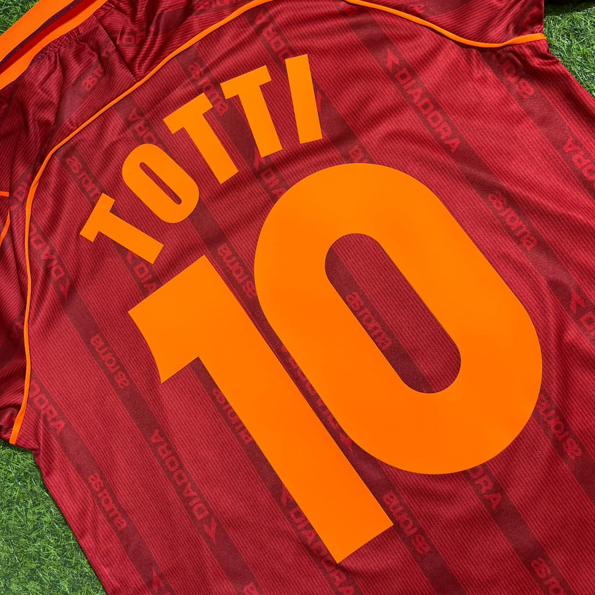 Maillot de foot rétro Hidetoshi Nakata 1999-2000