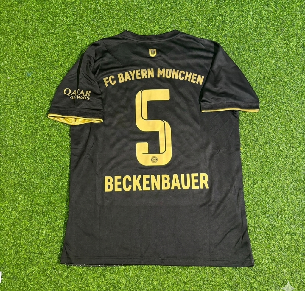 Franz Beckenbauer Bayern Munich Away Football Jersey