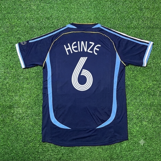 Gabriel Heinze #6 Argentina 2006 World Cup Dark Blue Home Retro Football Jersey Kit